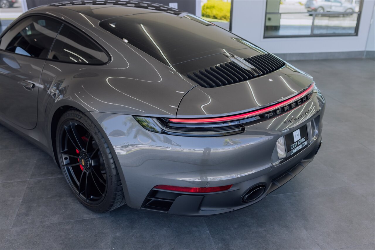 2024 Porsche 911 GTS - Photo 64