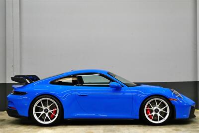 2022 Porsche 911 GT3   - Photo 3 - Costa Mesa, CA 92626