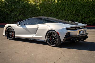 2022 McLaren GT   - Photo 5 - Costa Mesa, CA 92626