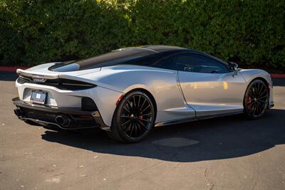 2022 McLaren GT   - Photo 8 - Costa Mesa, CA 92626