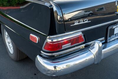 1968 Mercedes-Benz 230   - Photo 103 - Costa Mesa, CA 92626