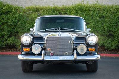 1968 Mercedes-Benz 230   - Photo 3 - Costa Mesa, CA 92626