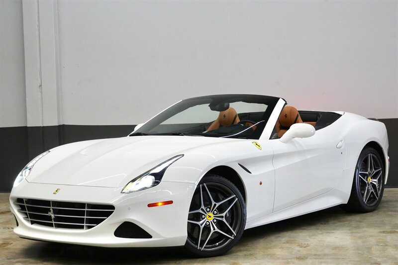 Black 2015 Ferrari California T Roadster Convertible Rear-Wheel Drive 7-Speed Automatic