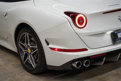2015 Ferrari California T   - Photo 37 - Costa Mesa, CA 92626
