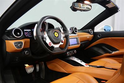 2015 Ferrari California T   - Photo 11 - Costa Mesa, CA 92626