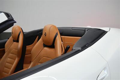 2015 Ferrari California T   - Photo 34 - Costa Mesa, CA 92626