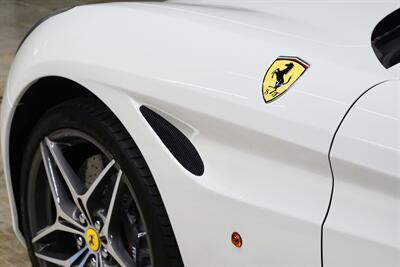 2015 Ferrari California T   - Photo 8 - Costa Mesa, CA 92626