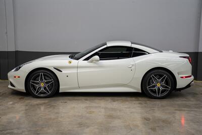 2015 Ferrari California T   - Photo 3 - Costa Mesa, CA 92626