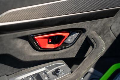 2024 Lamborghini Urus Performante   - Photo 61 - Costa Mesa, CA 92626