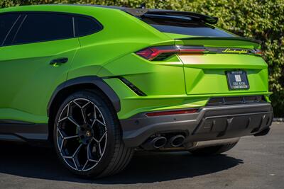 2024 Lamborghini Urus Performante   - Photo 18 - Costa Mesa, CA 92626