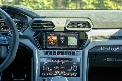 2024 Lamborghini Urus Performante   - Photo 21 - Costa Mesa, CA 92626