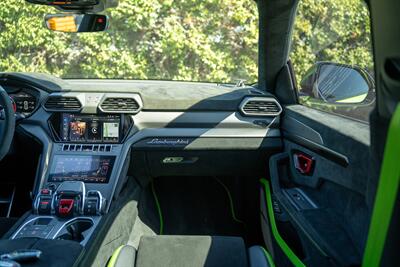 2024 Lamborghini Urus Performante   - Photo 84 - Costa Mesa, CA 92626