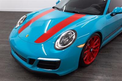 2019 Porsche 911 Carrera GTS   - Photo 11 - Costa Mesa, CA 92626