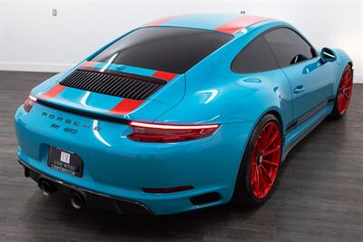2019 Porsche 911 Carrera GTS   - Photo 102 - Costa Mesa, CA 92626