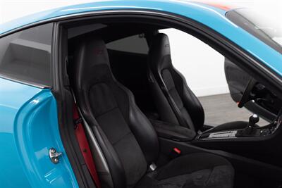 2019 Porsche 911 Carrera GTS   - Photo 37 - Costa Mesa, CA 92626