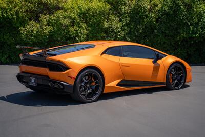 2018 Lamborghini Huracan LP 580-2   - Photo 17 - Costa Mesa, CA 92626