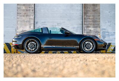 2023 Porsche 911 Targa 4 GTS   - Photo 14 - Rancho Cordova, CA 95742