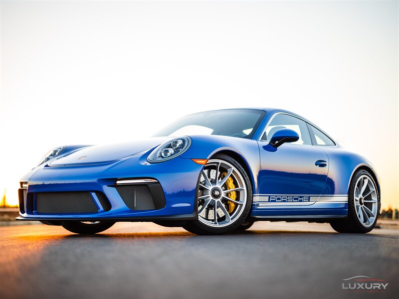 2019 Porsche 911 GT3  Touring