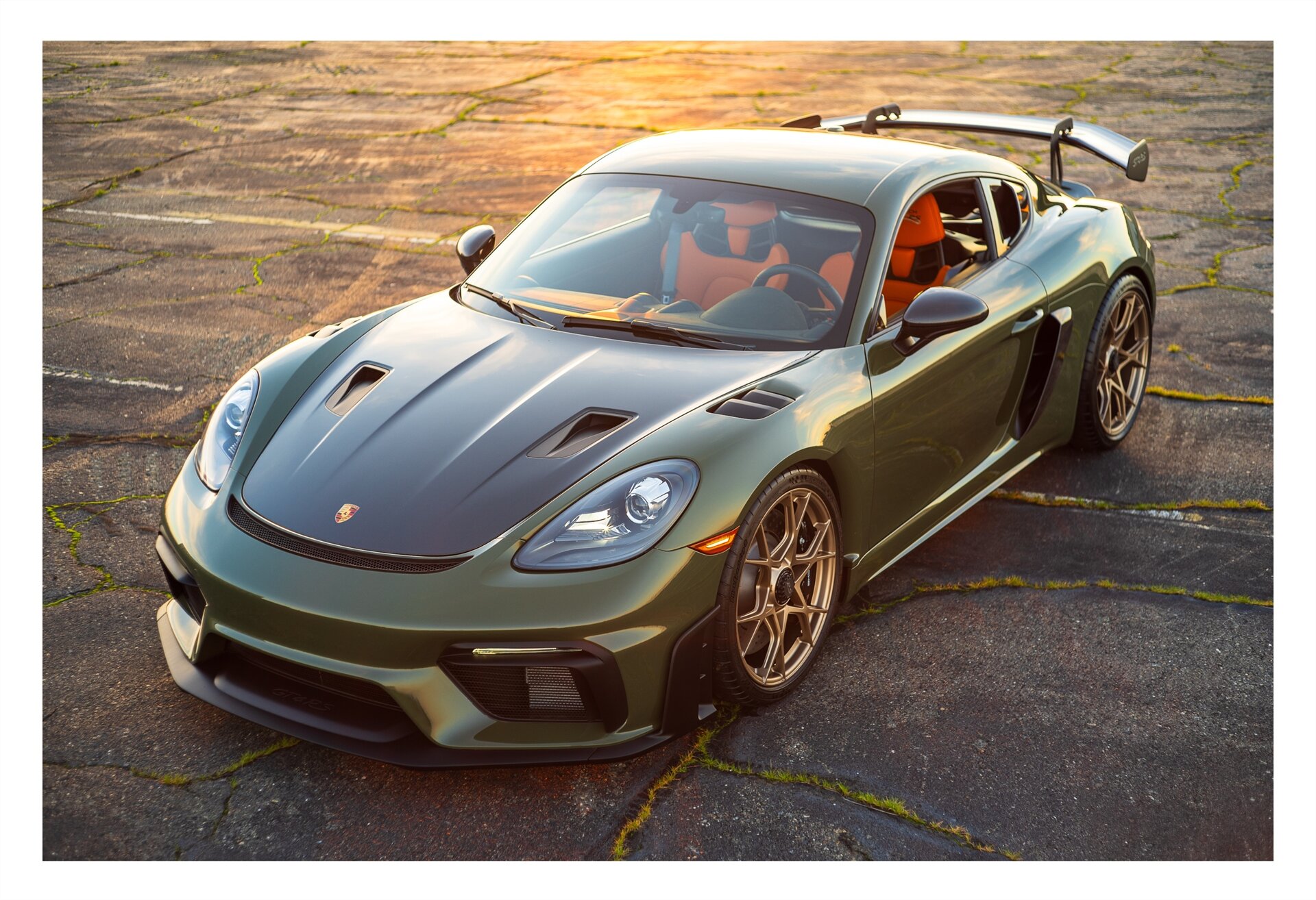 2023 Porsche 718 Cayman GT4 RS   - Photo 1 - Rancho Cordova, CA 95742