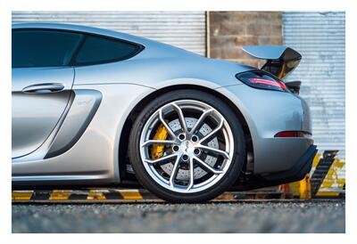 2023 Porsche 718 Cayman GT4   - Photo 11 - Rancho Cordova, CA 95742