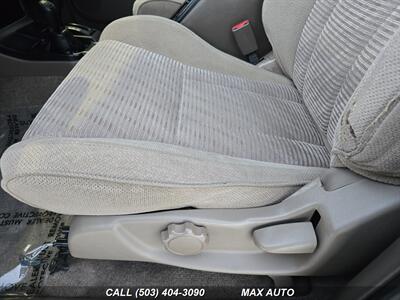 1998 Toyota 4Runner SR5 4dr SR5   - Photo 13 - Portland, OR 97211