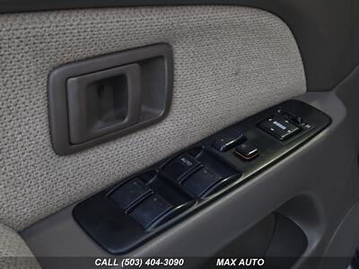 1998 Toyota 4Runner SR5 4dr SR5   - Photo 30 - Portland, OR 97211