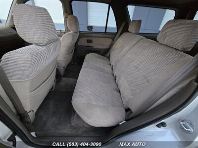 1998 Toyota 4Runner SR5 4dr SR5   - Photo 15 - Portland, OR 97211