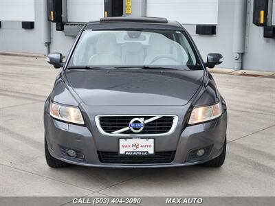 2011 Volvo V50 T5   - Photo 3 - Portland, OR 97211