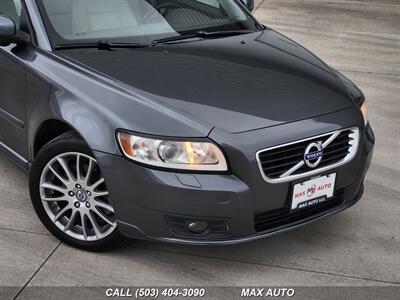 2011 Volvo V50 T5   - Photo 32 - Portland, OR 97211