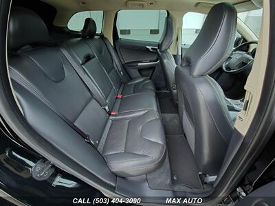 2010 Volvo XC60 3.2   - Photo 18 - Portland, OR 97211