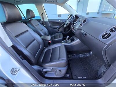 2013 Volkswagen Tiguan S 4Motion   - Photo 20 - Portland, OR 97211