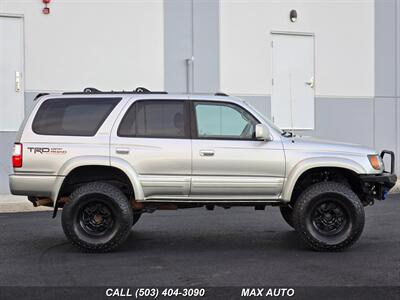 2001 Toyota 4Runner Limited   - Photo 9 - Portland, OR 97211