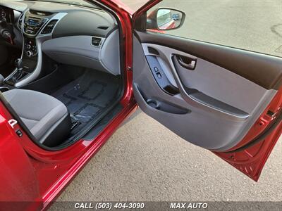 2015 Hyundai ELANTRA SE   - Photo 19 - Portland, OR 97211