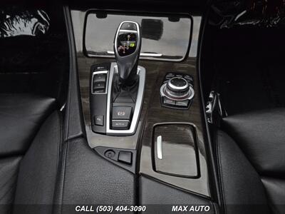 2012 BMW 550i   - Photo 30 - Portland, OR 97211