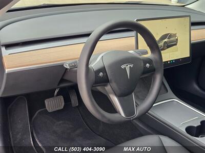 2023 Tesla Model 3 Long Range Dual Motor   - Photo 13 - Portland, OR 97211