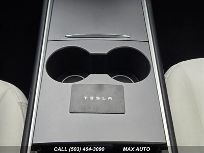 2022 Tesla Model Y Long Range   - Photo 21 - Portland, OR 97211