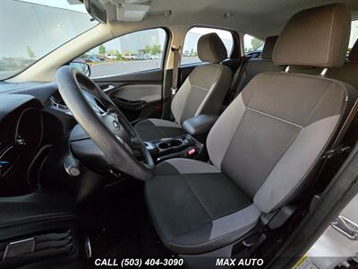 2013 Ford Focus SE   - Photo 12 - Portland, OR 97211