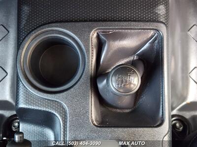 2012 Toyota FJ Cruiser   - Photo 28 - Portland, OR 97211