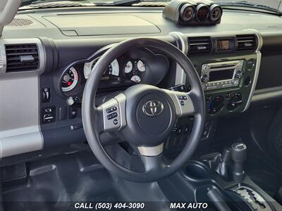 2012 Toyota FJ Cruiser   - Photo 14 - Portland, OR 97211