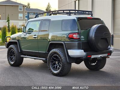 2012 Toyota FJ Cruiser   - Photo 6 - Portland, OR 97211