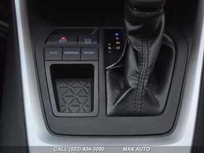 2019 Toyota RAV4 LE   - Photo 28 - Portland, OR 97211