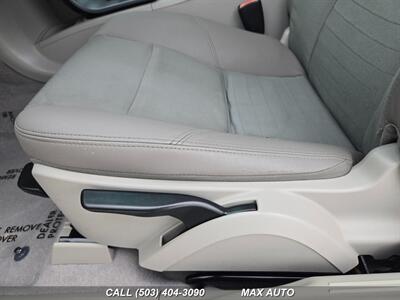 2009 Volvo C30 T5   - Photo 13 - Portland, OR 97211