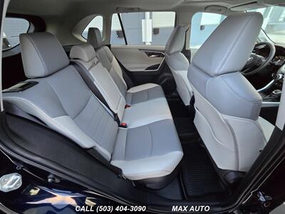 2024 Toyota RAV4 EV XLE Premium   - Photo 17 - Portland, OR 97211