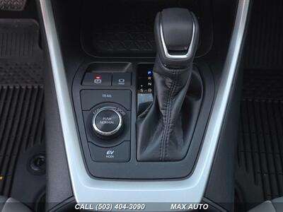 2024 Toyota RAV4 EV XLE Premium   - Photo 27 - Portland, OR 97211