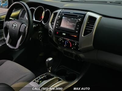 2013 Toyota Tacoma V6   - Photo 18 - Portland, OR 97211