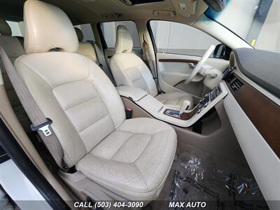 2010 Volvo XC70 3.2   - Photo 20 - Portland, OR 97211