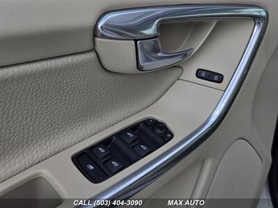 2012 Volvo XC60 T6 AWD   - Photo 33 - Portland, OR 97211