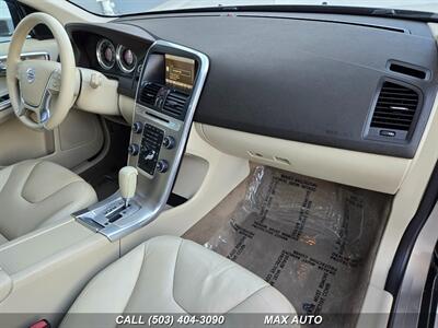 2012 Volvo XC60 T6 AWD   - Photo 2 - Portland, OR 97211