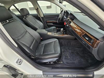 2011 BMW 328i   - Photo 17 - Portland, OR 97211