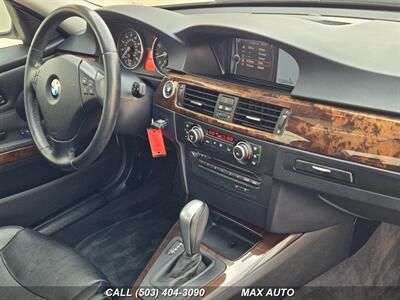 2011 BMW 328i   - Photo 19 - Portland, OR 97211